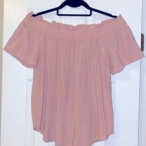 Off shoulder shirt